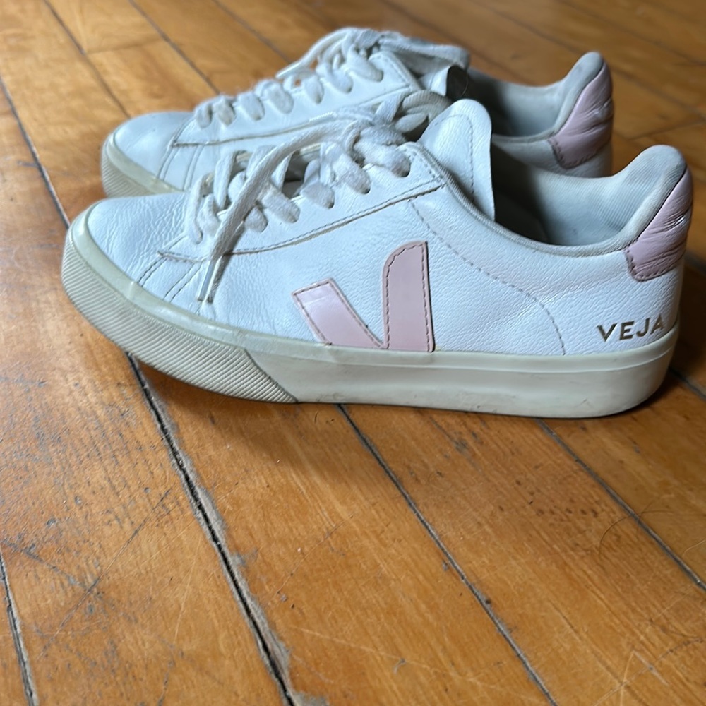 Veja sneakers